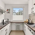 Guermache - Jungle Design Apartments, Zentrum, Parkplatz, Kueche, Wlan * Wolfsburg