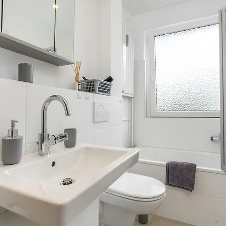 Free Living - Jungle Design Apartments, Zentrum, Parkplatz, Kueche, Wlan 沃尔夫