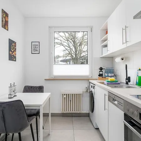 Guermache - Jungle Design Apartments, Zentrum, Parkplatz, Kueche, Wlan * Βόλφσμπουργκ