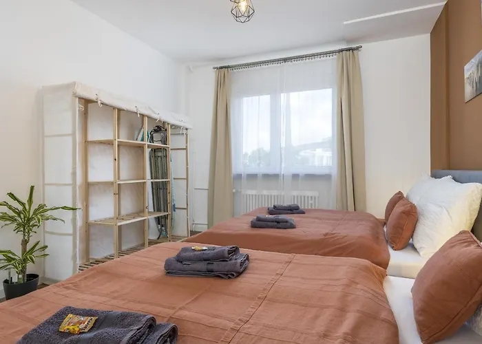 Apartman Guermache - Jungle Design Apartments, Zentrum, Parkplatz, Kueche, Wlan *