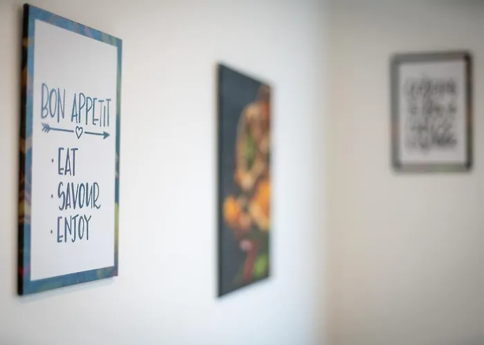 Guermache - Jungle Design Apartments, Zentrum, Parkplatz, Kueche, Wlan *