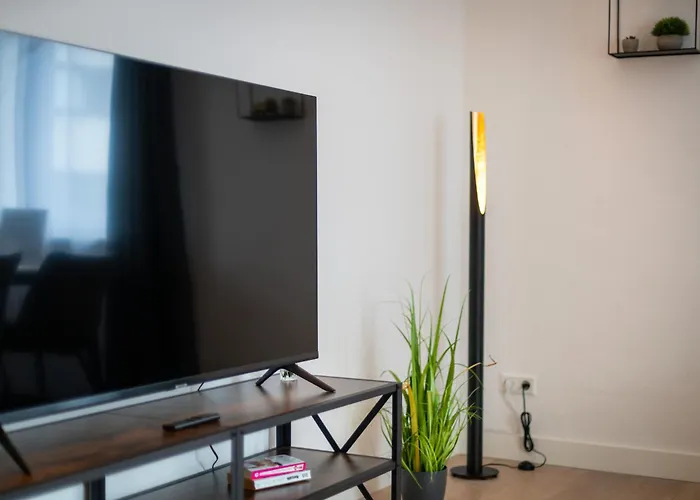 Guermache - Jungle Design Apartments, Zentrum, Parkplatz, Kueche, Wlan * Wolfsburg