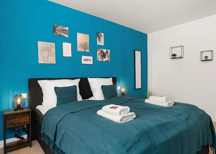 Apartman Guermache - Jungle Design Apartments, Zentrum, Parkplatz, Kueche, Wlan *